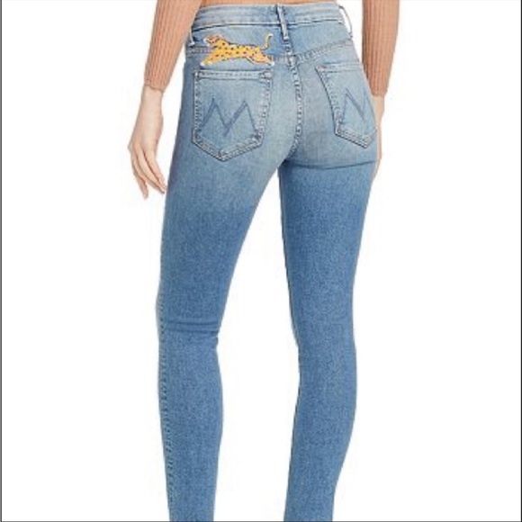 MOTHER Denim - Mother high waisted looker ankle fray size 28 leapard paint skinny jeans